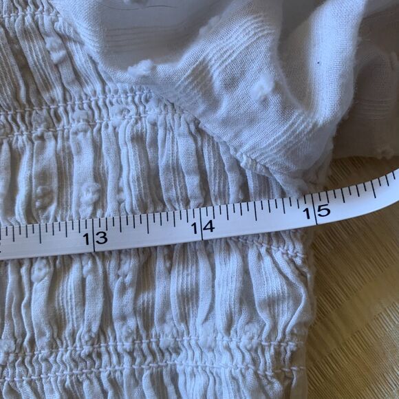 RE-IMAGINED by J. Crew White Smocked Puff Sleeve Textured Top Tee Swiss Dot XS - Picture 6 of 6